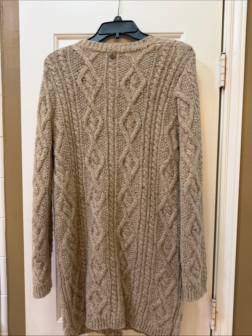 Soft Surroundings Cable Knit V-Neck Pocket Sweater - Beige - Picture 2 of 4